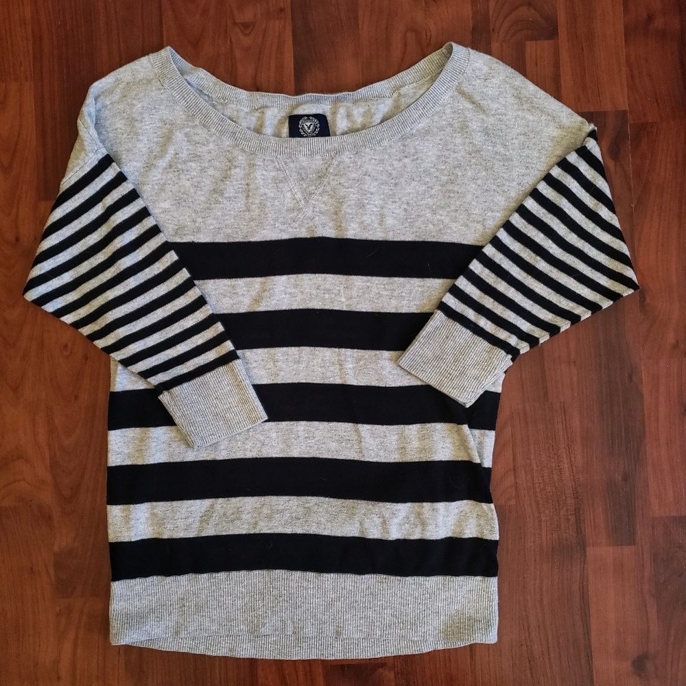 3/$25 American Eagle striped sweater